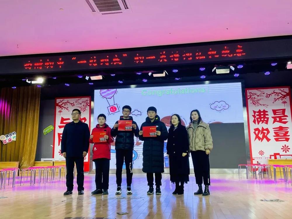 fe810ff47d454ba4bd6ab6eb0cdc065f.jpg fe810ff47d454ba4bd6ab6eb0cdc065f.jpg