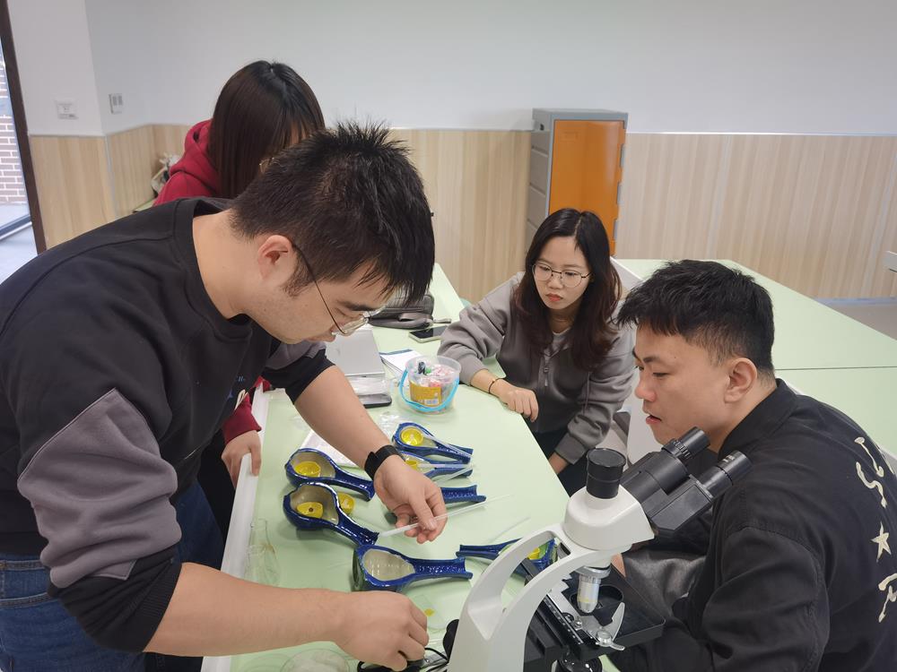 b21edf9be9314452813df85e6275d06c.jpg