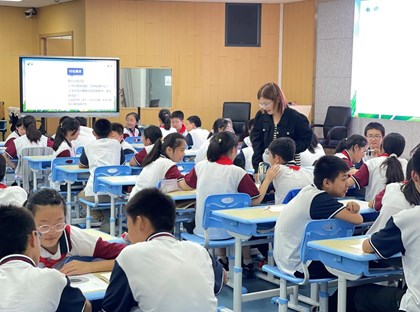 【润心·致远】初一年级心理班会公开课起航